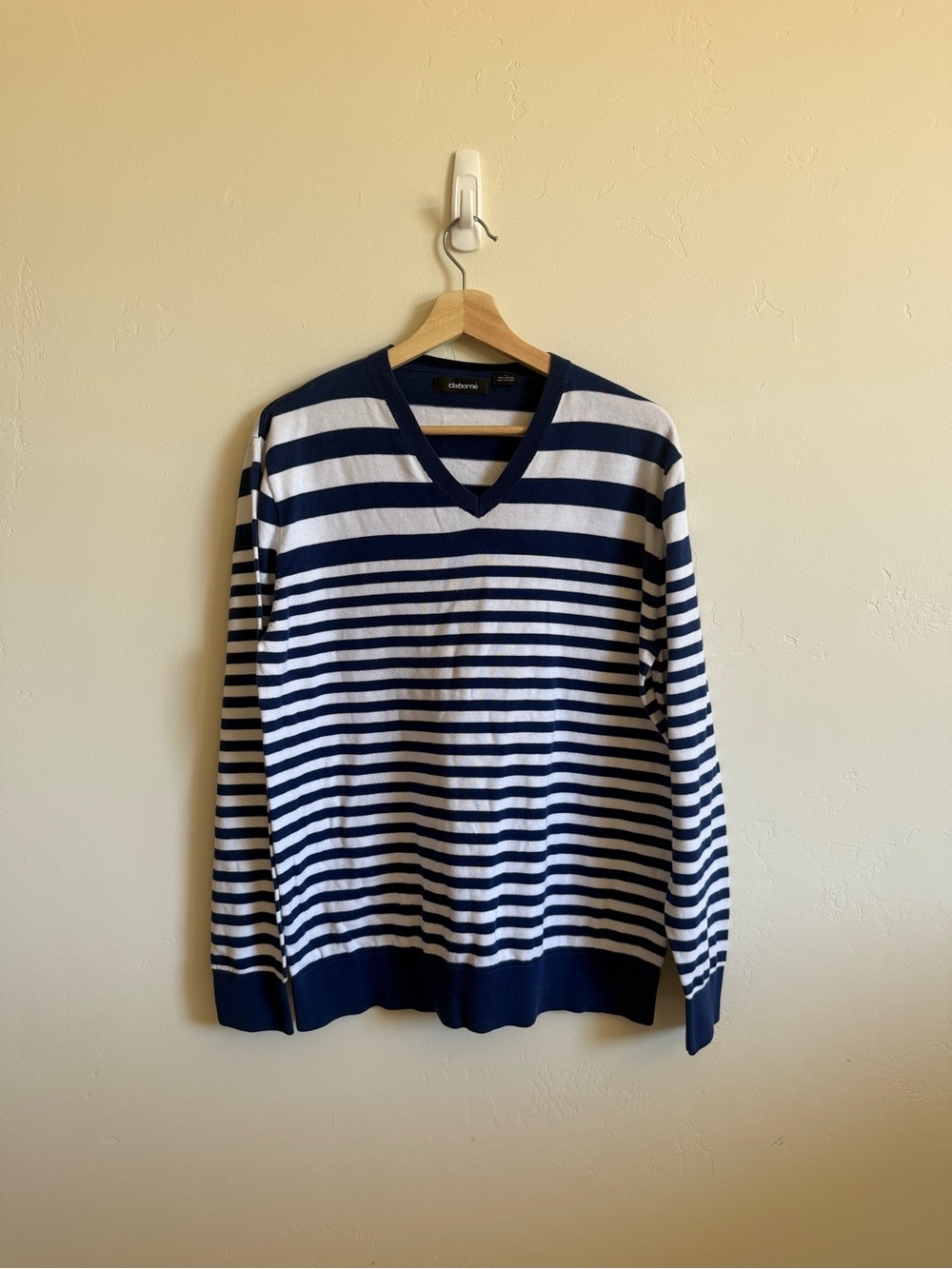Claiborne Men’s Large Blue White Striped V-Neck Cotton Sweater